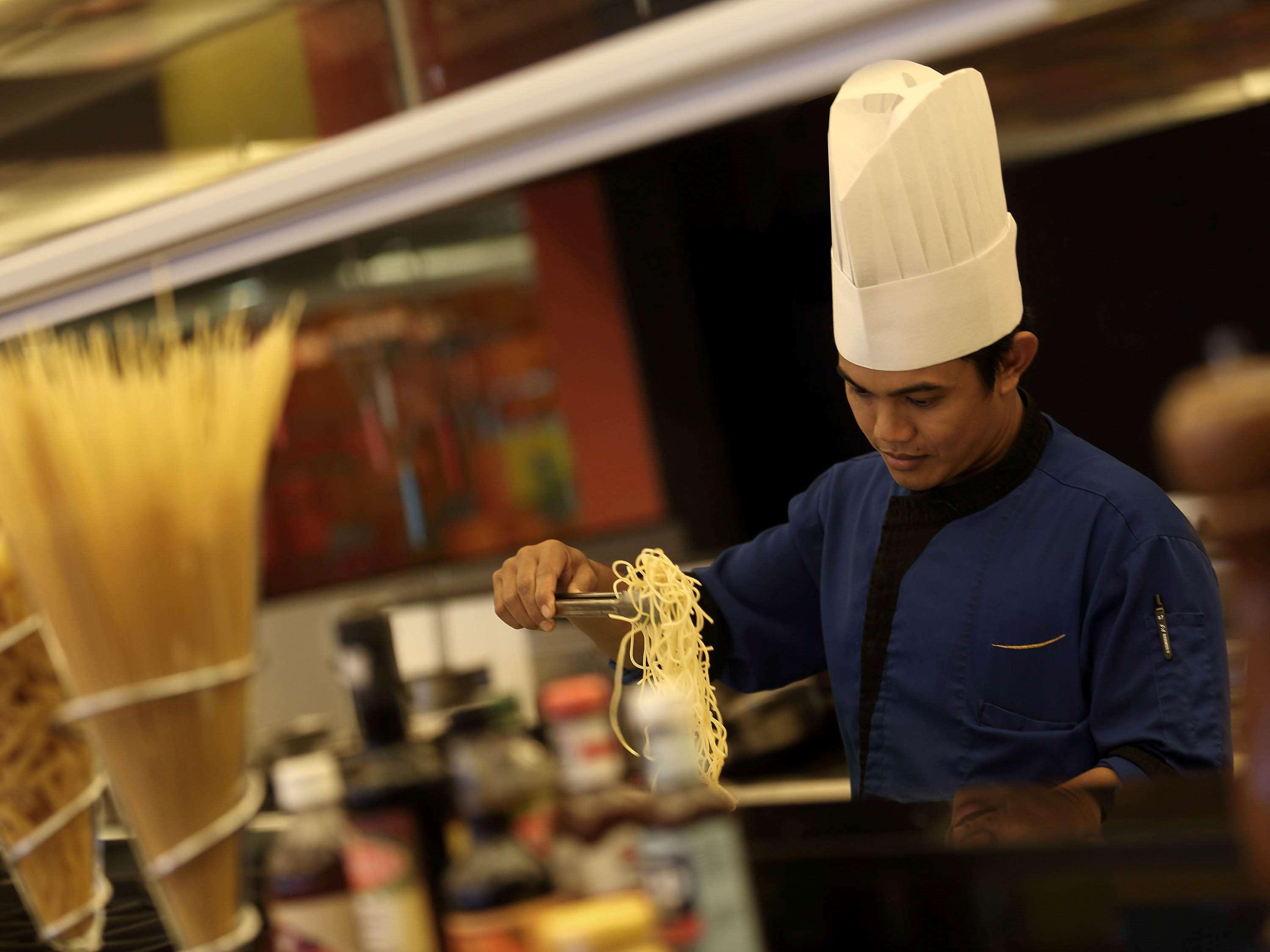 Novotel Balikpapan Экстерьер фото