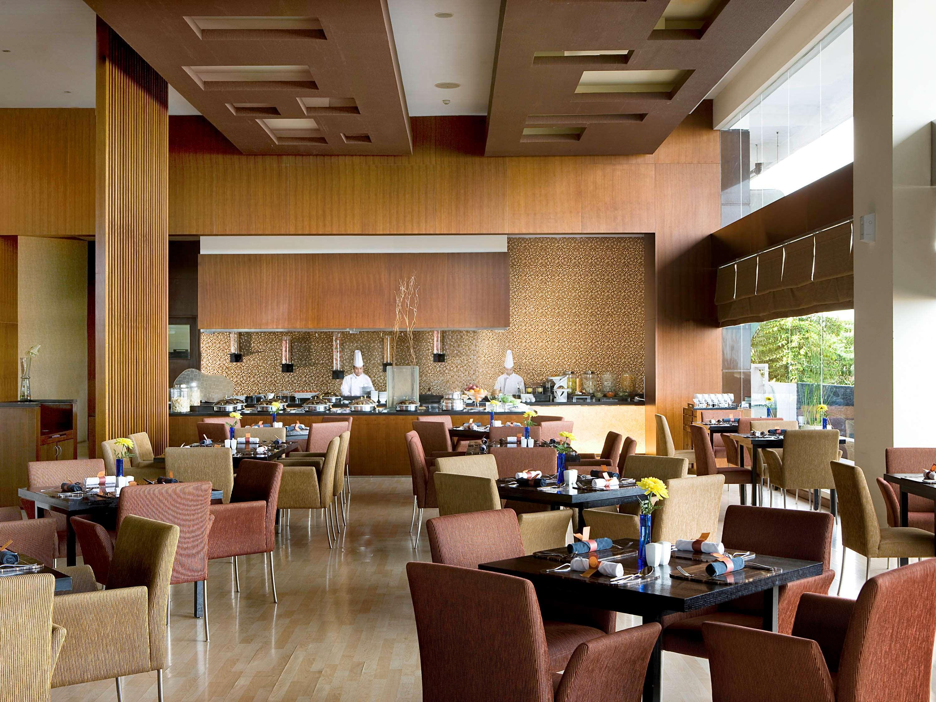 Novotel Balikpapan Экстерьер фото