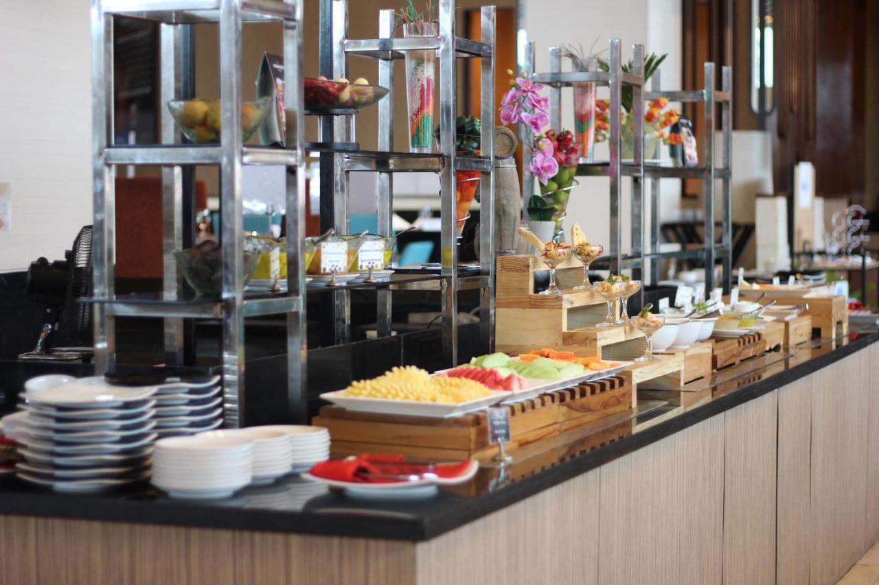 Novotel Balikpapan Экстерьер фото